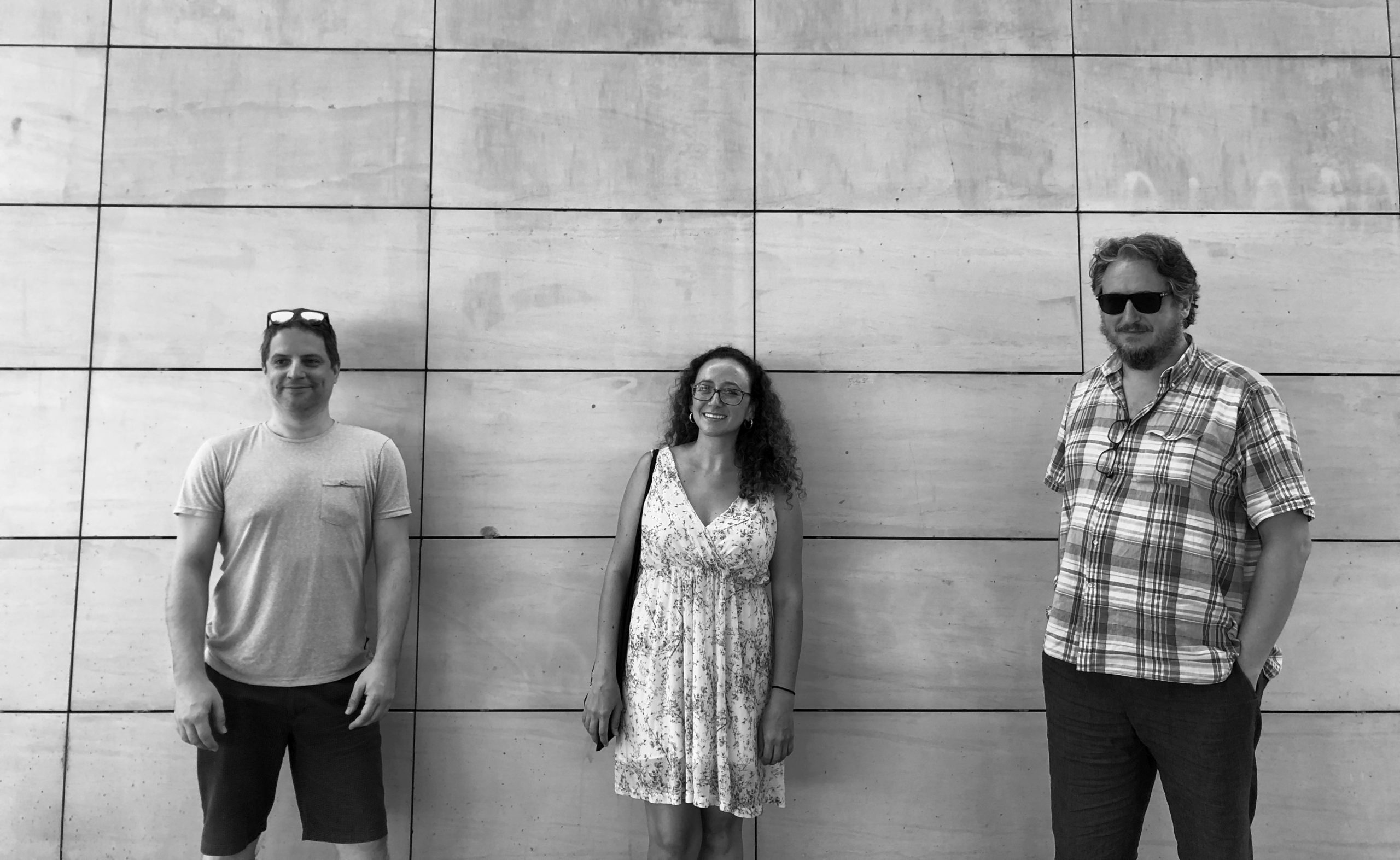 Los portavoces de la Plataforma de editoriales independientes andaluzas David González Christina Linares y Guillermo Pérez 1 scaled