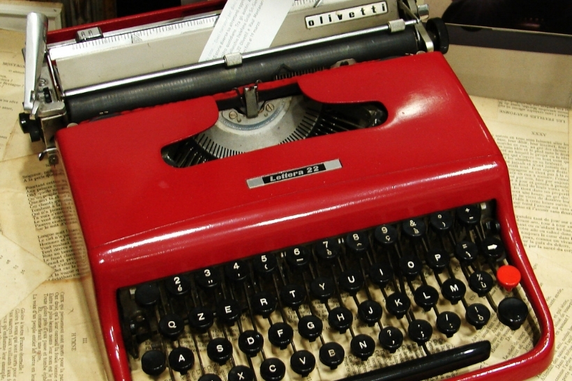 Manual para hacer el amor a una Olivetti Lettera 22 1 Olivetti Lettera 22