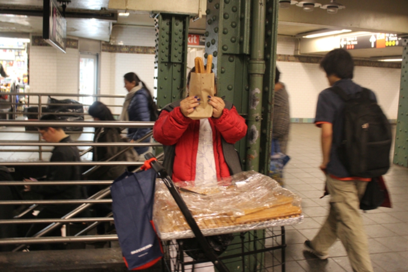 Churro Lady vs. la policía: la guerra de los churros en Nueva York 1 churro lady
