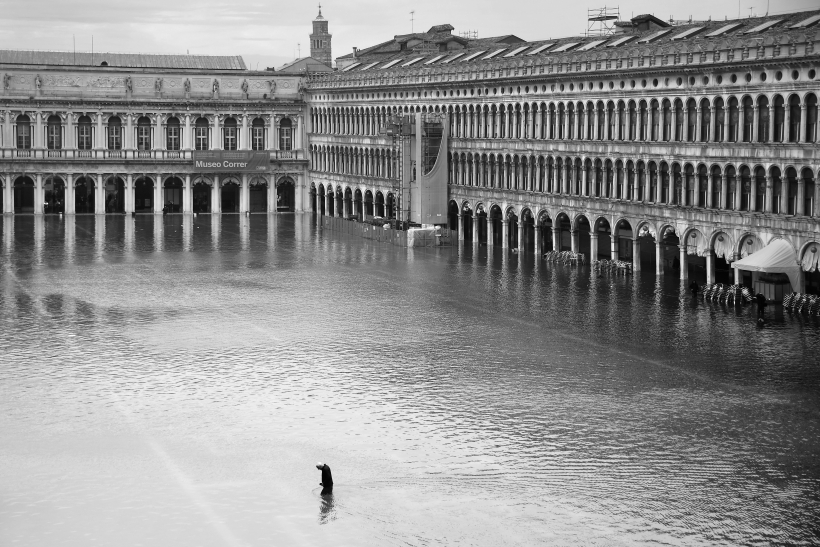 Dios, Lucifer y Venecia 1 Venecia