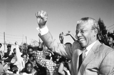 Nelson Mandela en 1993. Foto Cordon.