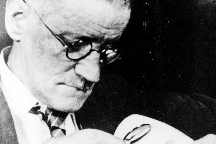 James Joyce. Foto Cordon. jot down news