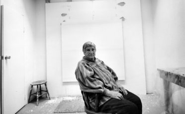 Agnes Martin en su estudio. (DP) 124 escalones