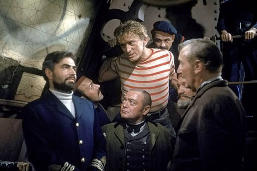 '20 000 leguas de viaje submarino': tú hablas de la luz, yo hablo de la noche 1 20 000 leguas de viaje submarino. Imagen: Disney.