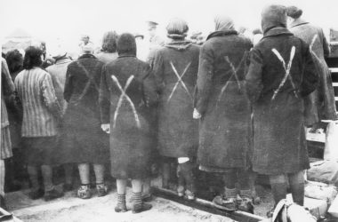 Female prisoners in Ravensbruck