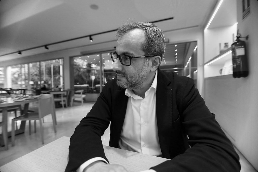 Ibán García del Blanco: «El salto de productividad que se va a producir con la inteligencia artificial no debe quedar en manos de unos pocos, ha de beneficiarnos colectivamente» 3 Ibán García del Barco para Jot Down