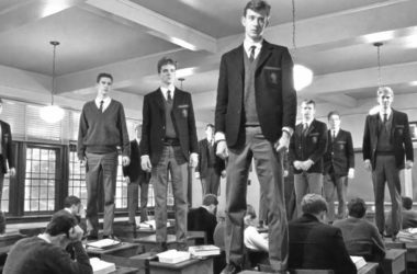 El club de los poetas muertos. Imagen Touchstone.