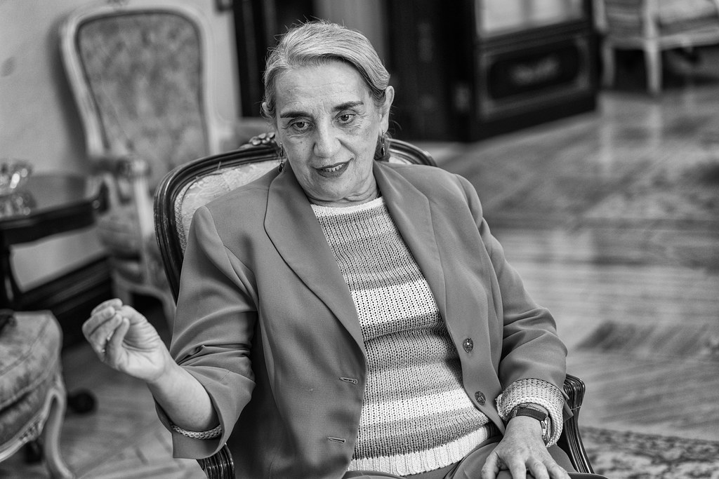 Juana Sánchez-Gey: «El pensamiento español existe, desde Moderato de Gades, desde Séneca, hasta la actualidad, pero tenemos una ignorancia que, además, no valora lo que tiene» 2 Juana Sánchez-Gey para Jot Down
