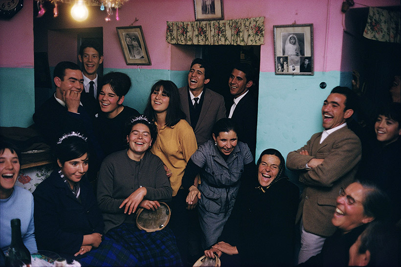 Joel Meyerowitz, a compás 5 'Joel Meyerowitz. Europa 1966-1967'. Exposición en el Museo Picasso Málaga hasta el 12 de diciembre de 2024.