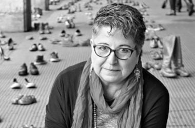 Elina Chauvet