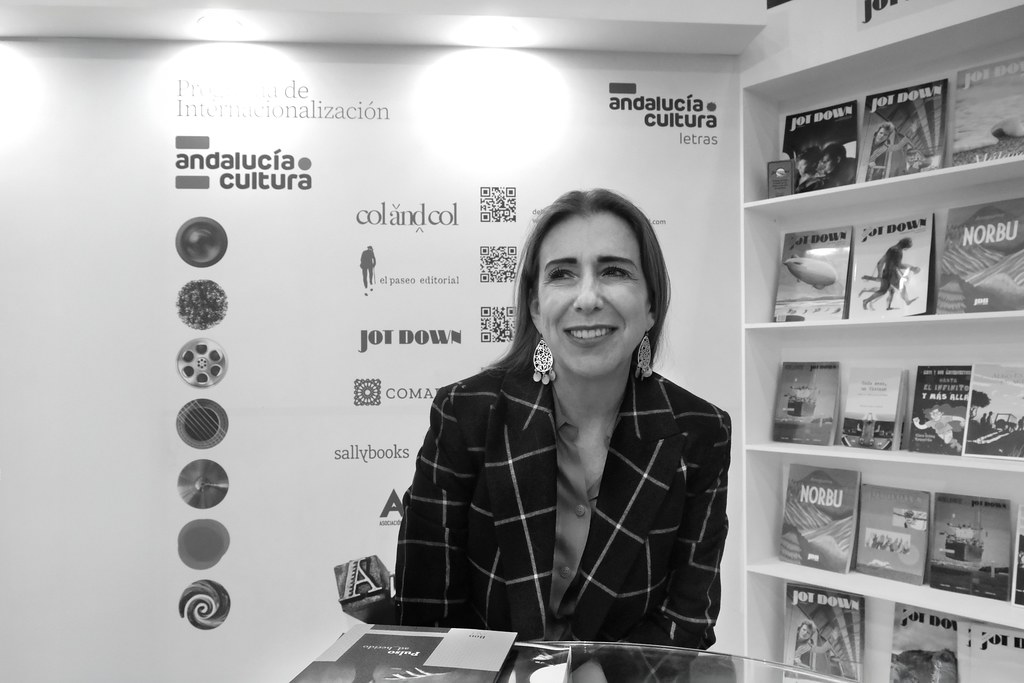 Julia Santibáñez para Jot Down