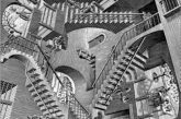 Relatividad, de M. C. Escher. límite de Cauchy