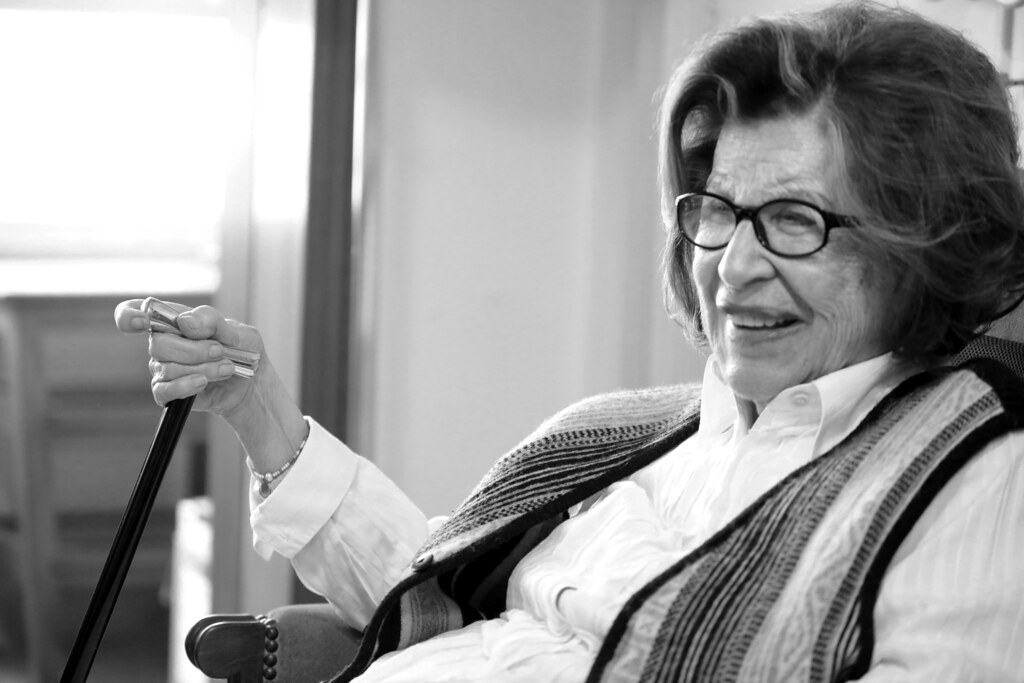 Dionisia García: «Me gustaría ser recordada por haber hecho el bien a las personas. No por la ostentación, ni por los premios, sino por el amor al otro» 3 Dionisia García para Jot Down