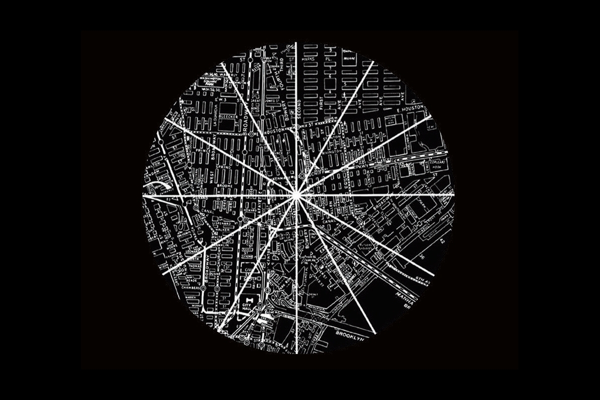 <i>Des del centre</i>: el prisma dodecaédrico de Eugènia Balcells 1 balcells