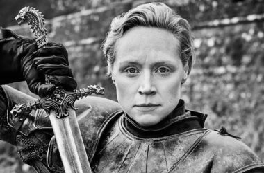 Brienne de Tarth en la serie Juego de tronos. Imagen HBO. honor