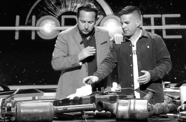 Iker Jiménez y Ángel Gaitán hacen cosas en Horizonte. Imagen Cuatro. nazis del misterio dana