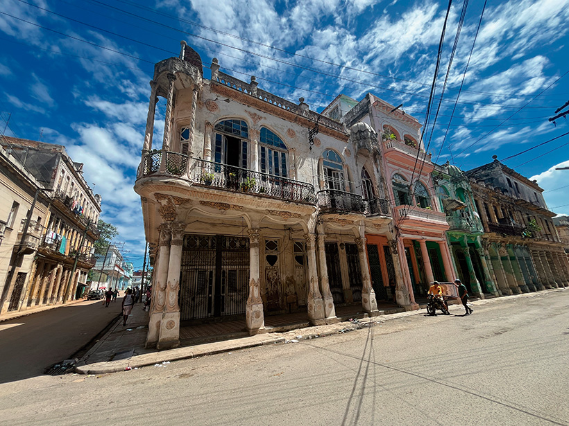 Cartografiando el art nouveau en La Habana: cuando la IA y los GIS se topan con el patrimonio modernista