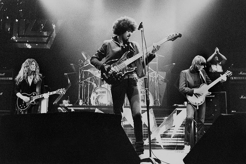 We are family (2): canciones para hijas e hijos 1 Phil Lynott con Thin Lizzy. Foto Harry Potts (CC) hijo hija