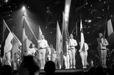 Un tradicional desfile de banderas de Eurovisión. Foto EBU.