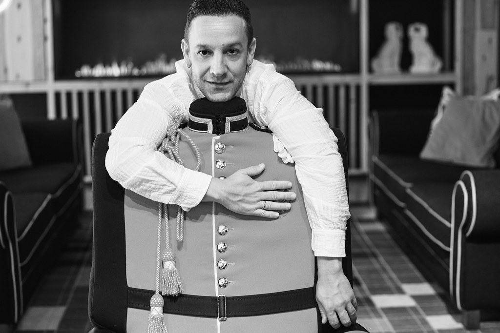 Manuel Liñán: «Cuando tenía relaciones con hombres le pedía perdón a Dios» 6 Manuel Liñán para Jot Down