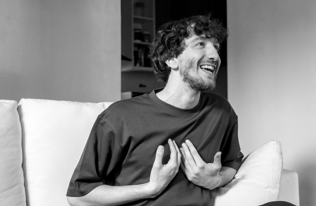 Teo López Puccio: «¿Cómo puede ser que la persona promedio no tenga cerca las razones para entender en qué sentido la matemática es bella? Comunicarlo es una especie de responsabilidad de los científicos» 3 Teo López Puccio para Jot Down