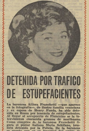 1966.08.01 Pueblo p. 32 Afdera Franchetti
