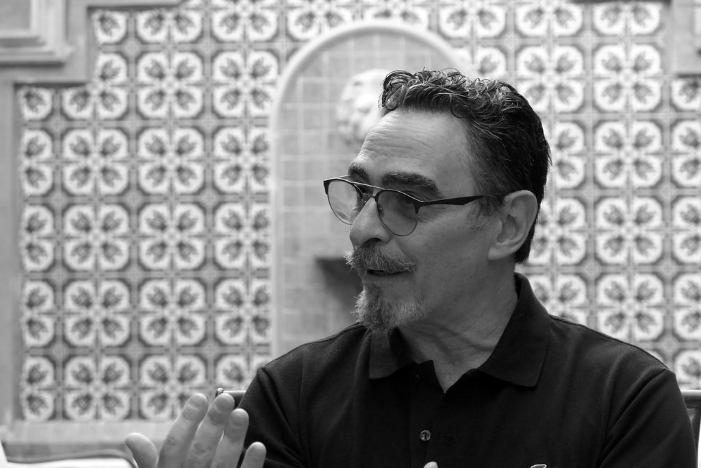 Federico Andahazi: «Dimos una vuelta completa y estamos viviendo una época medio victoriana» 3 Federico Andahazi para Jot Down